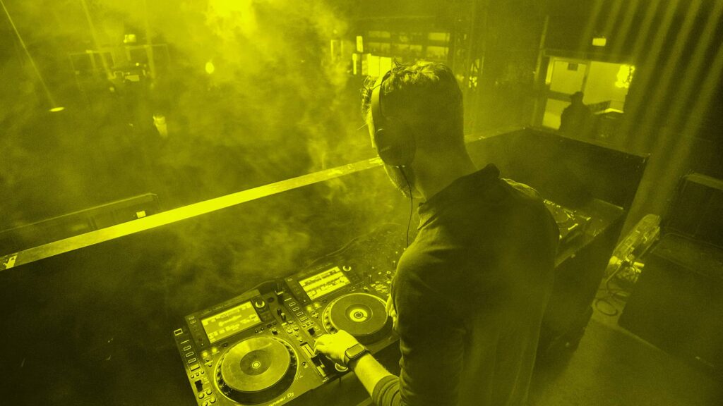 Cover art 3d for djs and producers